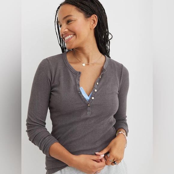 Aerie Tops - Aerie Gray Waffle Rib Long Sleeve Henley T-Shirt Women’s M, Ribbed with Stretch